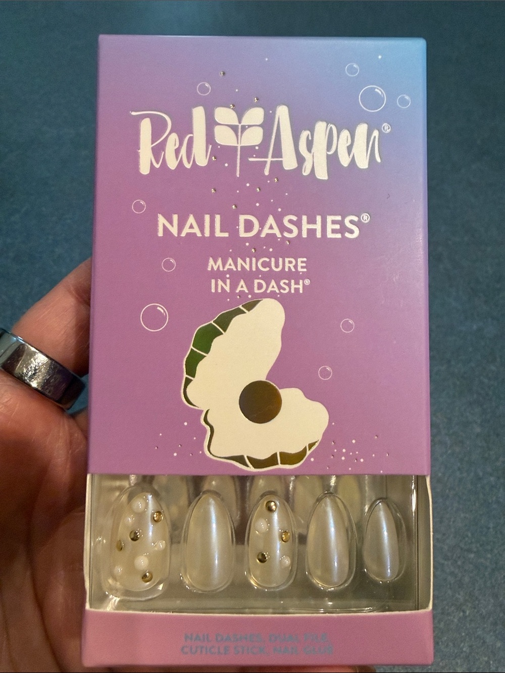 Red Aspen White Pearl Nail Dashes Press-On Manicure